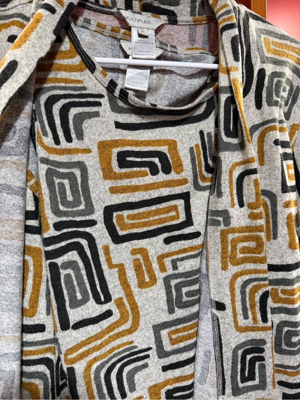 Multiples Geometric Print Cardigan & Built-In Tank Top Size L - Picture 3 of 8